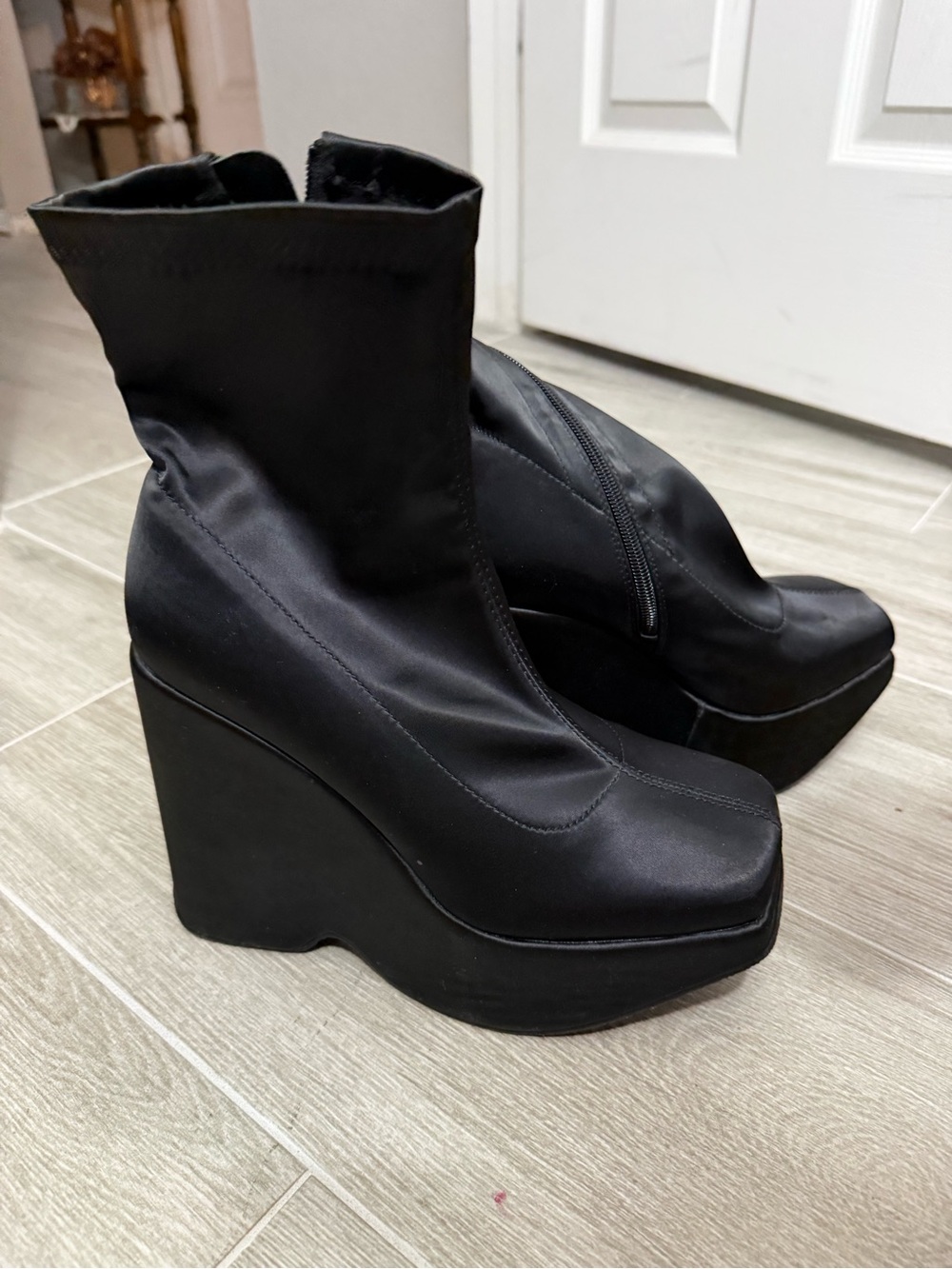Black Platform Wedge Ankle Boots - Women's Size 9 Dollskill